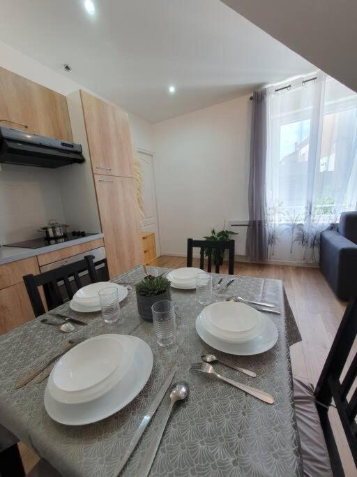 Appart'Hotel, Ikimo 5 Appartements Entiers A Votre Disposition Au Choix Нанси Екстериор снимка