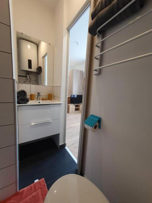 Appart'Hotel, Ikimo 5 Appartements Entiers A Votre Disposition Au Choix Нанси Екстериор снимка